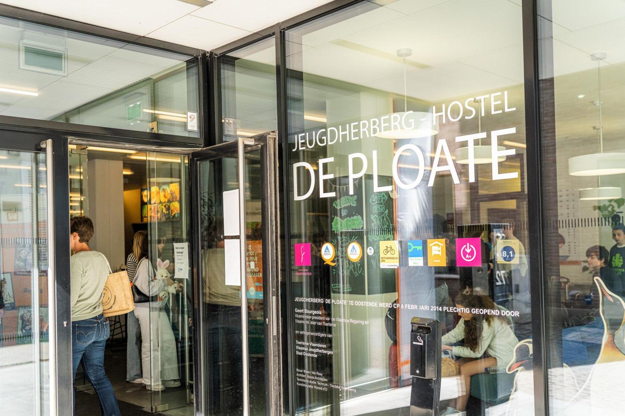 אוסטנדה De Ploate Hostel מראה חיצוני תמונה